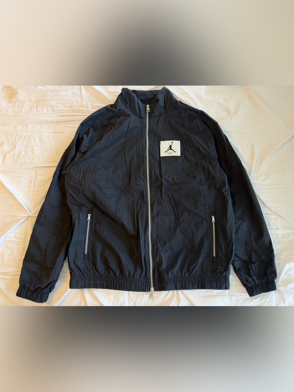 Jordan Men’s Black Windbreaker Jacket Full Zip Stand-Up Collar Zipped Pockets L